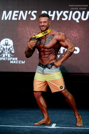 MEN`S PHYSIQUE 174